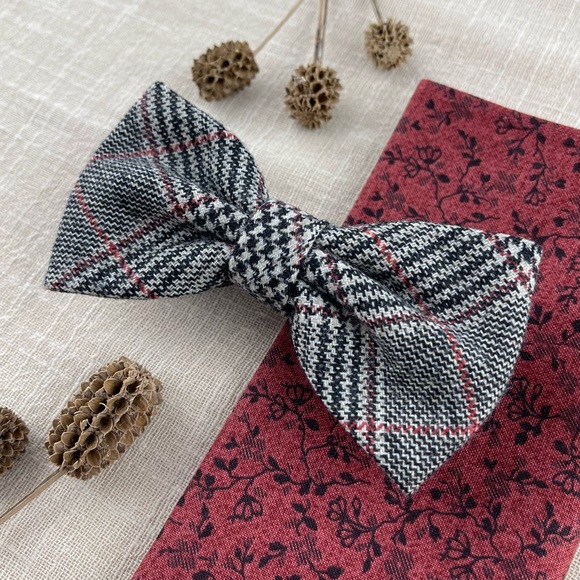 Men’s Glencheck Wool Bow Tie & Red Floral Pocket Square Set - Picture 2 of 5